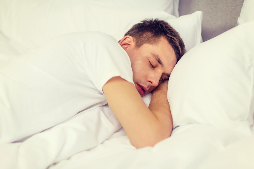 Tips for Sleeping After Spine Surgery