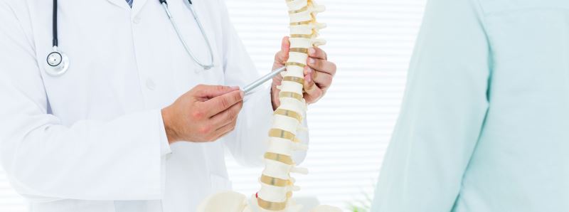 Male & Female Spine Pain